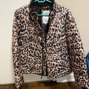 GAP cold control leopard puffer jacket